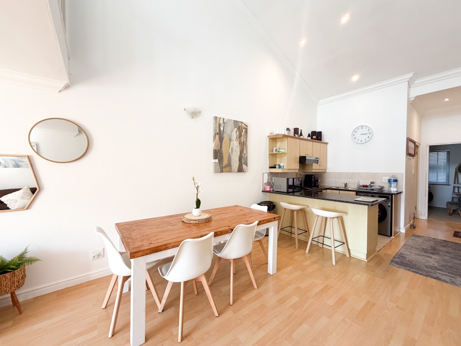 To Let 2 Bedroom Property for Rent in Wynberg Upper Western Cape